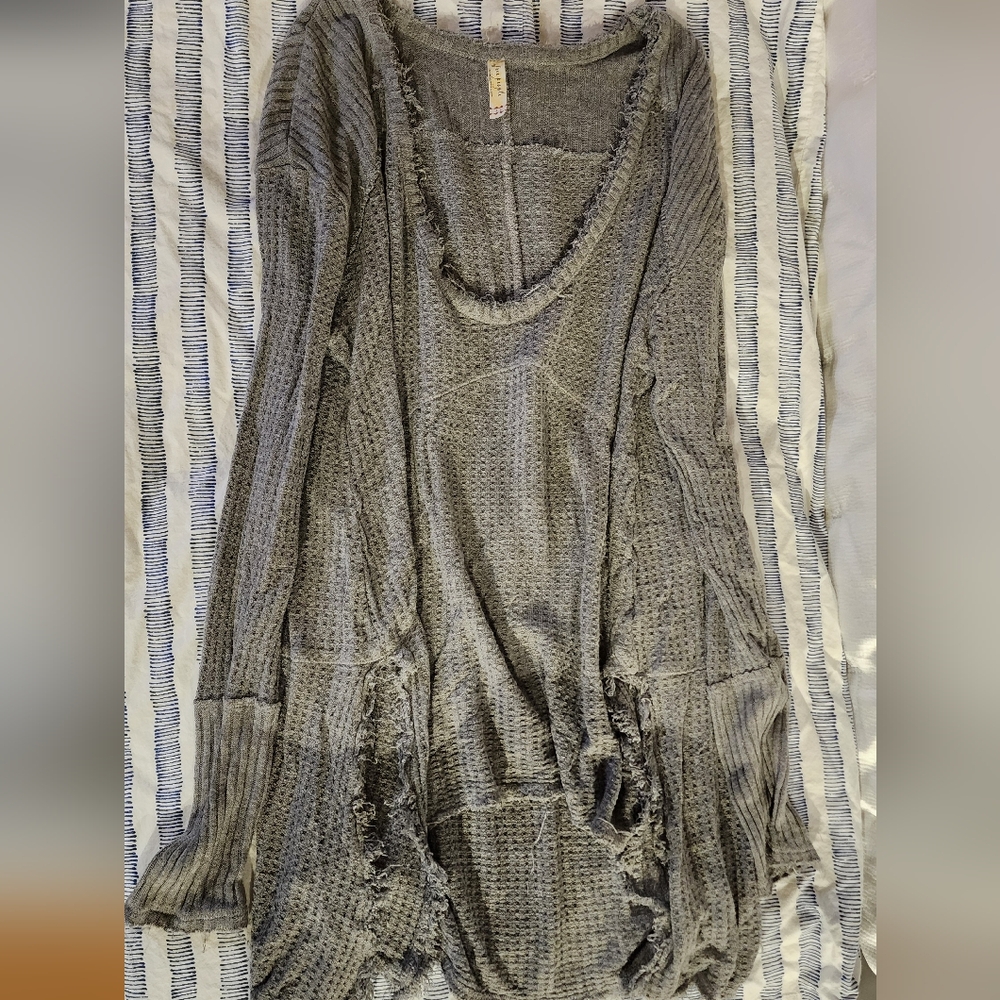 Free People SZ S Gray Asymmetrical Tunic Top